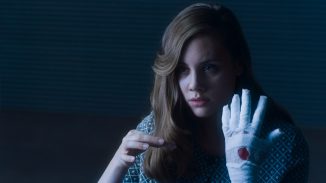 "Replace", a must-see for the fans of body horror