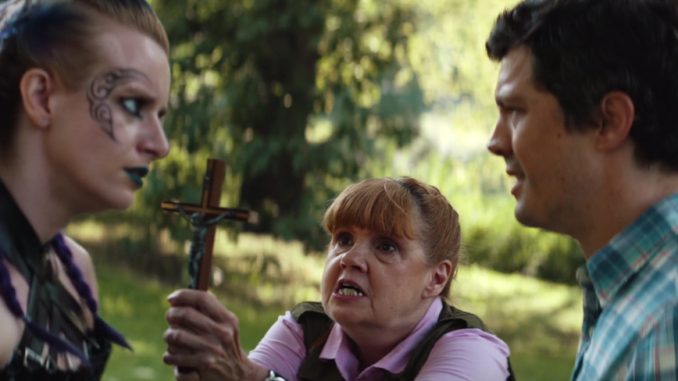 Sometimes love doesn't suck. Take a look at vampires comedy "Bite Me"