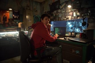 An 80s survival horror game hosts a terrifying hidden curse in Netflix horror-thriller "Choose or Die"