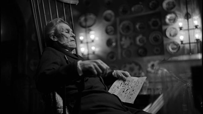 The first teaser for Yorgos Lanthimos' upcoming fantastic tale "Poor Things" is out